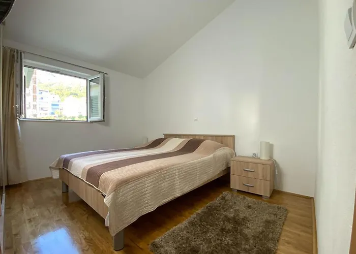 Ivan Гостьовий будинок Макарська