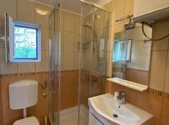 Гостьовий будинок Ivan 3*